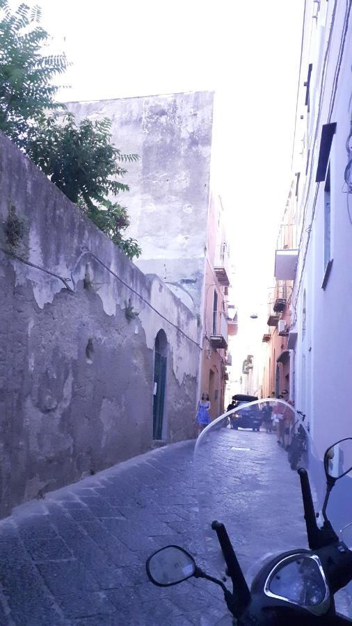 הוילה La Graziella Monolocale Procidano מראה חיצוני תמונה